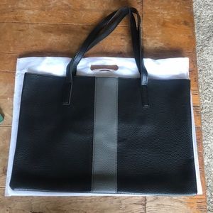 Vince Camuto Tote